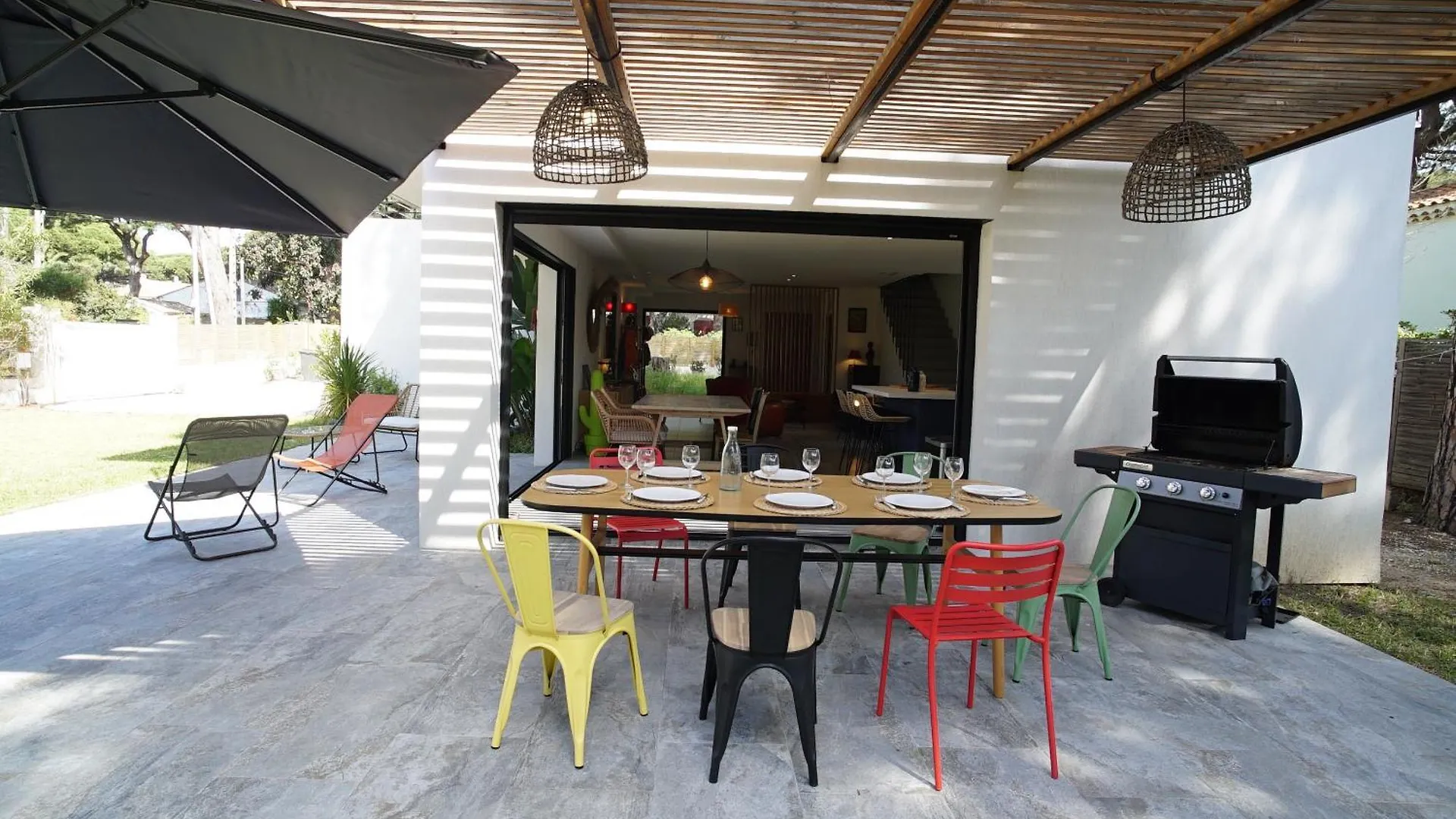 Villa Les Pesquiers Hyeres 0*,  France