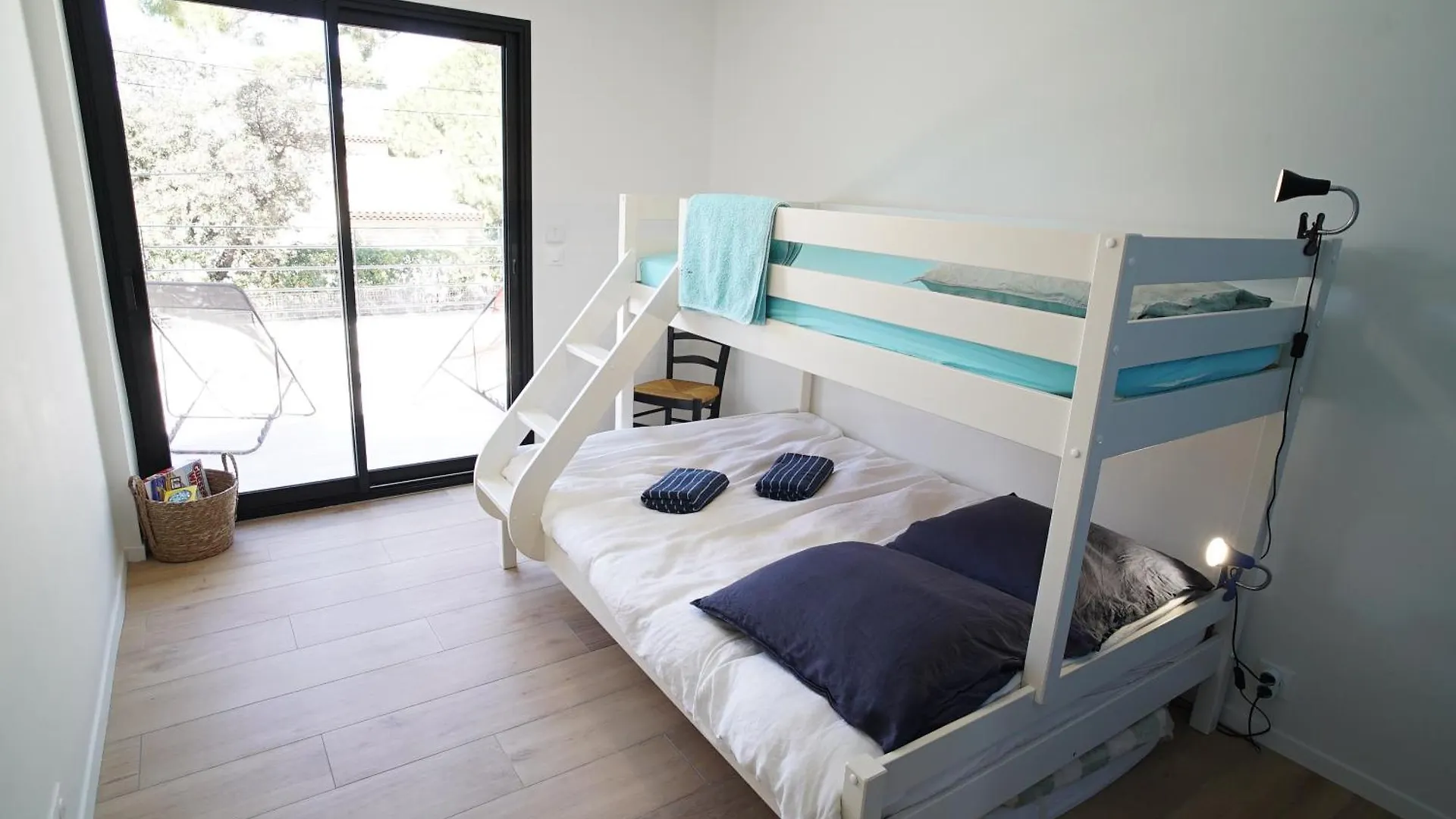 Holiday home Villa Les Pesquiers Hyeres