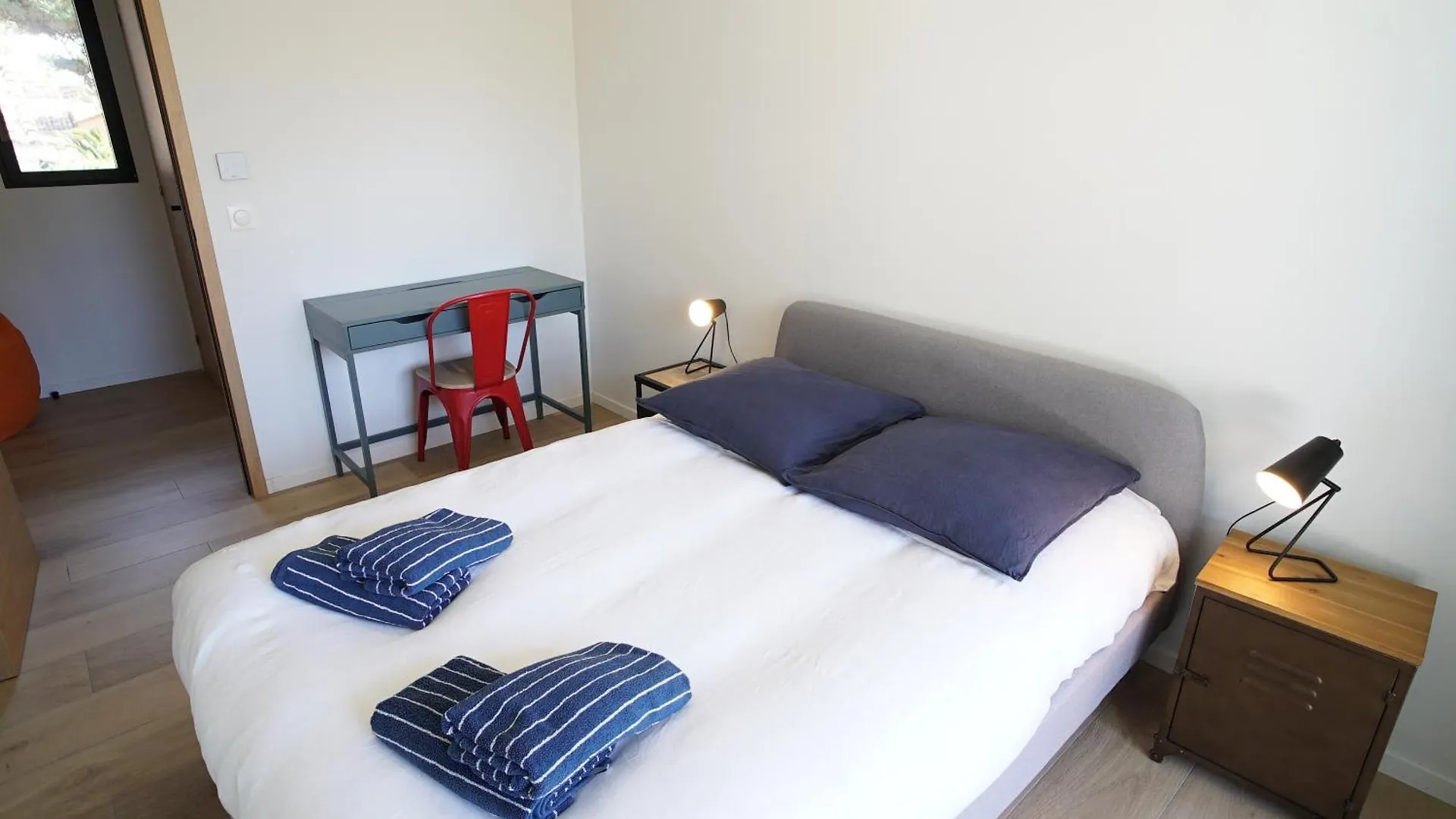 Villa Les Pesquiers Hyeres 0*,  France